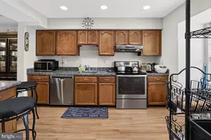 14920 Ashford Pl, Laurel, MD 20707 - Photo 10