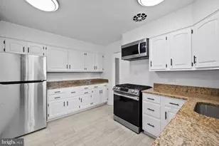 9110 Autoville Dr, College Park, MD 20740 - Photo 10