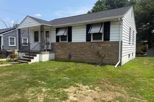 6015 Jamestown Rd, Hyattsville, MD 20782 - Photo 2