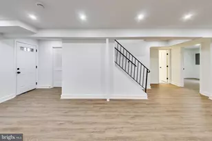 611 Quarry Ave, Capitol Heights, MD 20743 - Photo 22