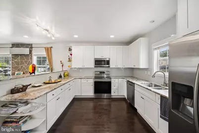 4514 Banner, North Brentwood, MD 20722 - Photo 12