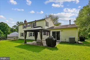12218 Valerie Ln, Laurel, MD 20708 - Photo 4