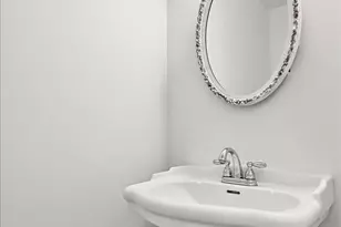12218 Valerie Ln, Laurel, MD 20708 - Photo 18