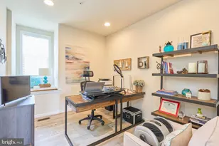 866 Regents Square, Oxon Hill, MD 20745 - Photo 34
