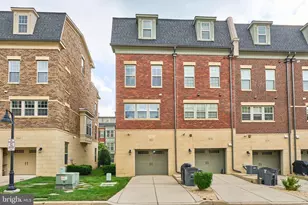 866 Regents Square, Oxon Hill, MD 20745 - Photo 42