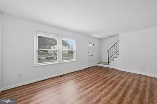 13004 Midsummer Ln, Bowie, MD 20715 - Photo 4