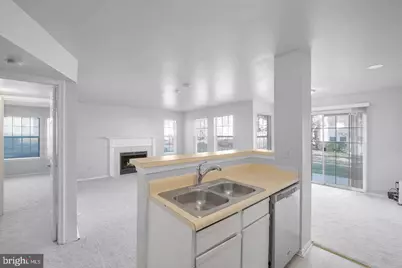 14000 Lord Marlborough Place #18-1, Upper Marlboro, MD 20772 - Photo 10