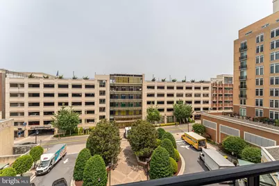 155 Potomac #432, National Harbor, MD 20745 - Photo 18
