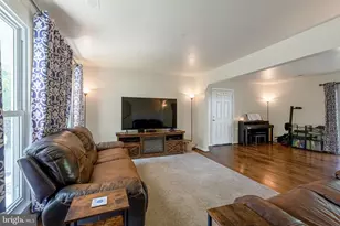 12006 Lusbys Ln, Brandywine, MD 20613 - Photo 14