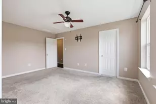 2700 Lake Forest Dr, Upper Marlboro, MD 20774 - Photo 36