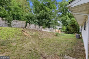 7902 Claudia Dr, Oxon Hill, MD 20745 - Photo 40