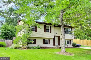 2008 Gunstock Ct, Fort Washington, MD 20744 - Photo 2