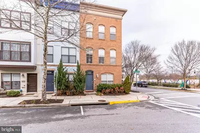 4560 Longfellow Street, Hyattsville, MD 20781 - Photo 34