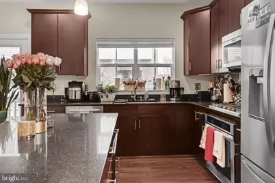 4560 Longfellow Street, Hyattsville, MD 20781 - Photo 12