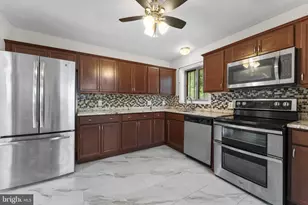 7308 Kipling Pkwy, District Heights, MD 20747 - Photo 16