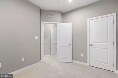 6100 Northwest Drive, Hyattsville, MD 20782 - Photo 24