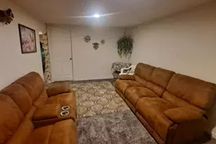 6704 Hamilton St, Riverdale, MD 20737 - Photo 22