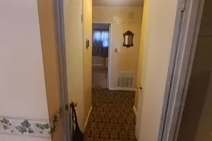 6704 Hamilton St, Riverdale, MD 20737 - Photo 16