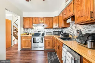 5935 Surratts Village Dr, Clinton, MD 20735 - Photo 16