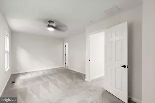 6916 Flag Harbor Dr, District Heights, MD 20747 - Photo 22