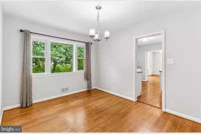 9203 Wellington Court, Lanham, MD 20706 - Photo 10