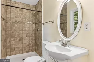 9203 Wellington Ct, Lanham, MD 20706 - Photo 26