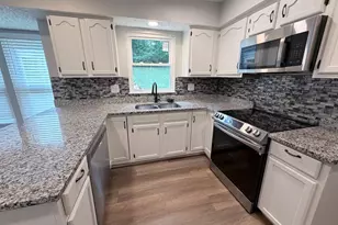 917 Cypress Point Cir, Bowie, MD 20721 - Photo 32