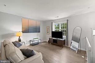 1020 West Ct, Laurel, MD 20707 - Photo 2