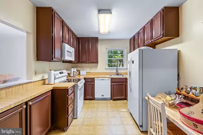 7107 Forbes Boulevard, Lanham, MD 20706 - Photo 12