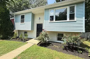 9516 51st Ave, College Park, MD 20740 - Photo 2