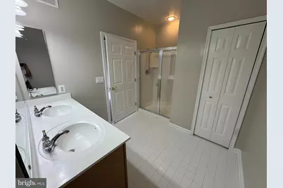6214 Westchester Park Drive #402L, College Park, MD 20740 - Photo 16