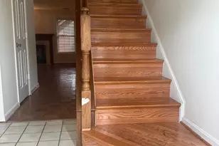 16424 Pleasant Hill Ct, Bowie, MD 20716 - Photo 2