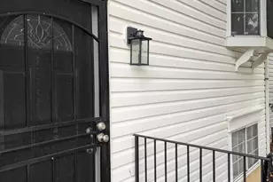 5704 Sweetway Terrace, Capitol Heights, MD 20743 - Photo 4