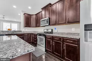 8710 Sweet Lauren Ct, Upper Marlboro, MD 20772 - Photo 24