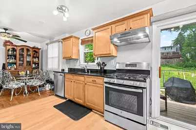 8408 Carrollton Parkway, Hyattsville, MD 20784 - Photo 8