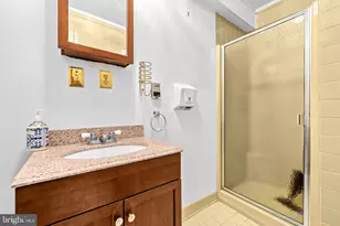 3625 Tyrol Dr, Glenarden, MD 20774 - Photo 8