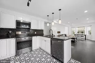 4220 71st Ave, Hyattsville, MD 20784 - Photo 12