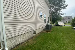5202 Trotters Glen Dr, Upper Marlboro, MD 20772 - Photo 14