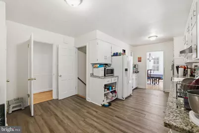 7322 Edmonston Road, College Park, MD 20740 - Photo 16