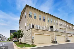 5501 Manor Park Dr, Upper Marlboro, MD 20772 - Photo 38