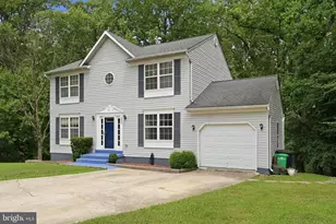 1922 Tall Timber Ct, Fort Washington, MD 20744 - Photo 2