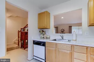 13056 Salford Terrace, Upper Marlboro, MD 20772 - Photo 6