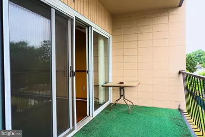 7527 Riverdale Road #1827, Hyattsville, MD 20784 - Photo 2