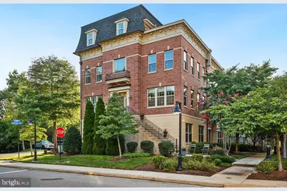 622 Overlook Park Drive #87, Oxon Hill, MD 20745 - Photo 1
