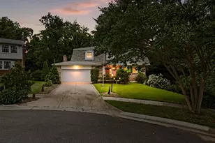 12903 Dauphin Ct, Fort Washington, MD 20744 - Photo 2