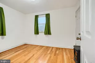 6716 Stockton Ln, Hyattsville, MD 20784 - Photo 8