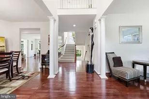 5201 Chestnut Manor Ct, Upper Marlboro, MD 20772 - Photo 4
