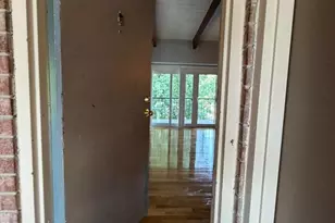 7503 Riverdale Rd, Hyattsville, MD 20784 - Photo 2