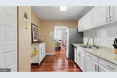 6100 Westchester Park Drive #1712, College Park, MD 20740 - Photo 8