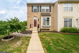 3512 Wood Creek Dr, Suitland, MD 20746 - Photo 1